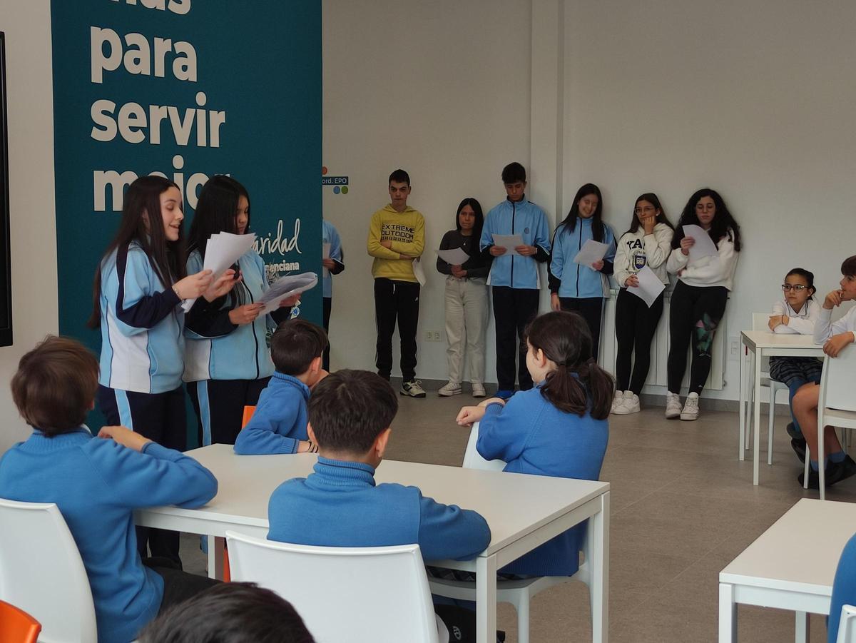 Día de la Poesía en San Vicente de Paúl.