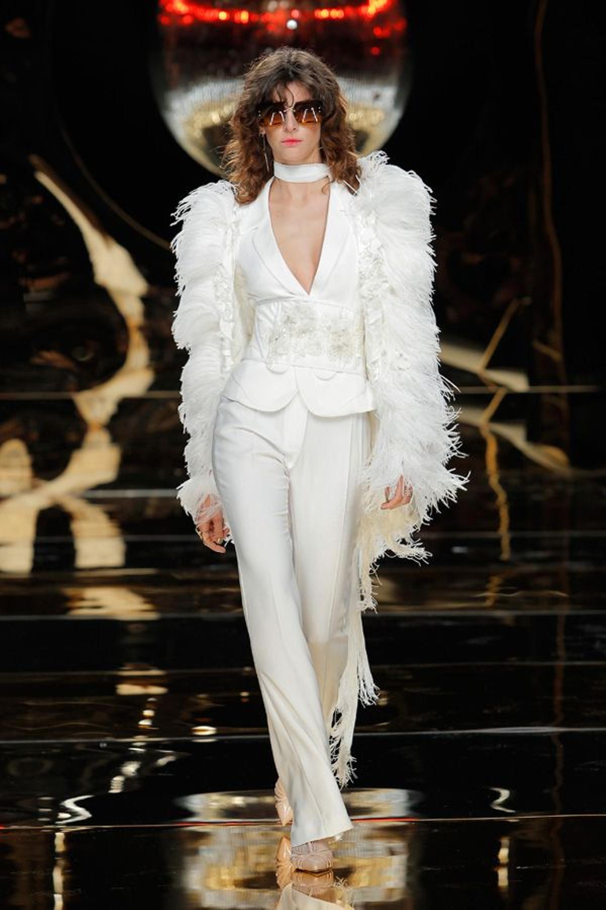 Barcelona Bridal Fashion Week: Yolan Cris