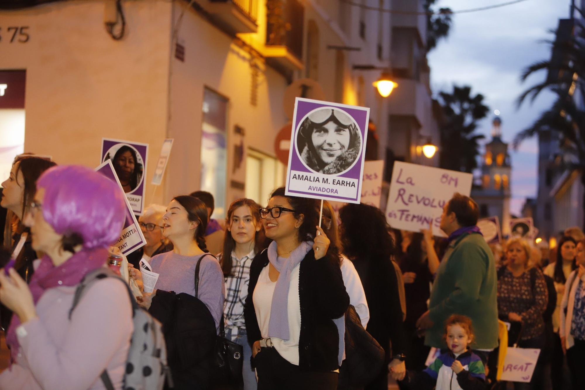 Manifestaciones y actos por el 8M en Ontinyent y Xàtiva