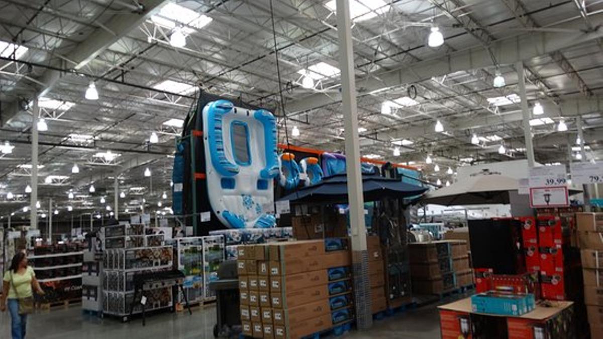 El interior de un Cotsco