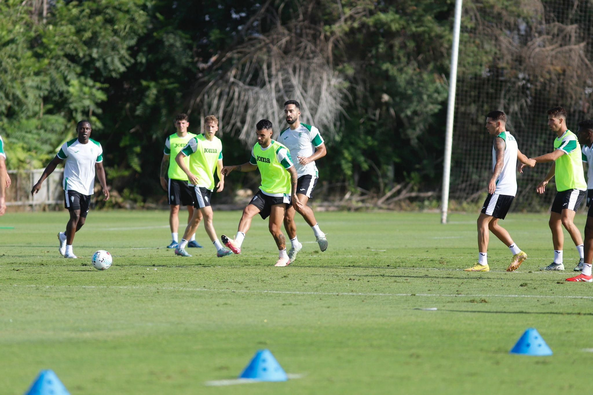 El primer entrenamiento de la pretemporada del Córdoba CF, en imágenes