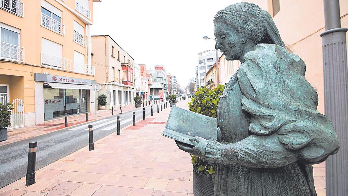 Gandia se atasca en los nombres de mujeres para su callejero