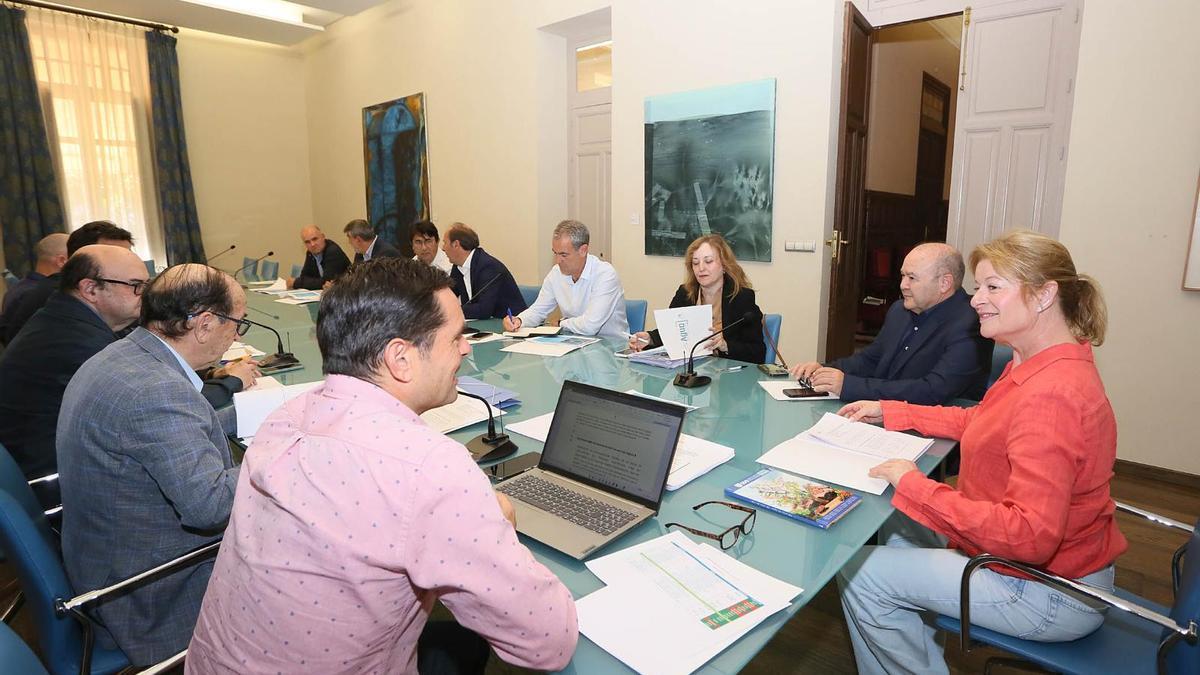 Reunión de la Comisión Técnica del Agua de la Diputación de Alicante