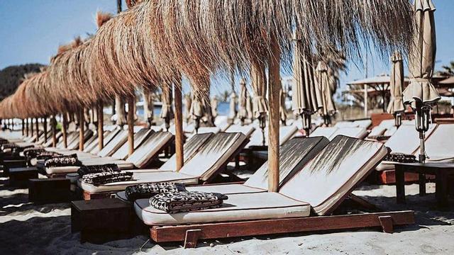 This oasis of quiet luxury and bohemian spirit brings together beach, gastronomy, wellness and music. | FOTOS: MARIO PINTA