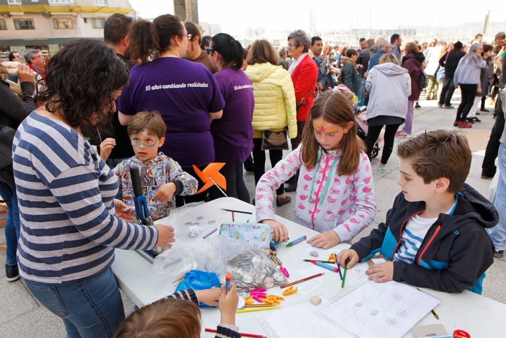 Talleres y conciertos en la plaza del Marqués a favor de la acogida de refugiados.