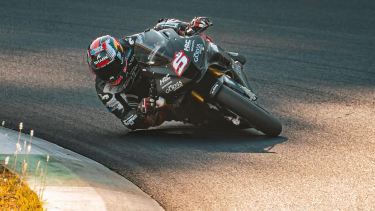 Johann Zarco vuelve a la competición tres meses y medio después de su accidente en Barcelona