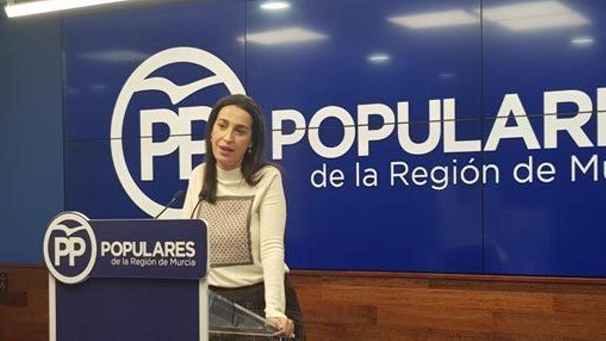 El PP pide a Morán que &quot;dimita&quot;