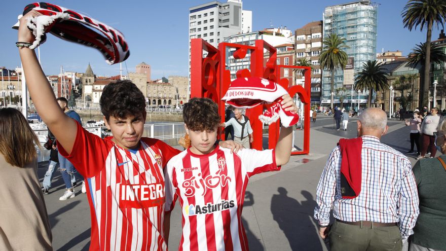 Hablan los sportinguistas de la foto viral en el Tartiere: “No hubo ningún problema”