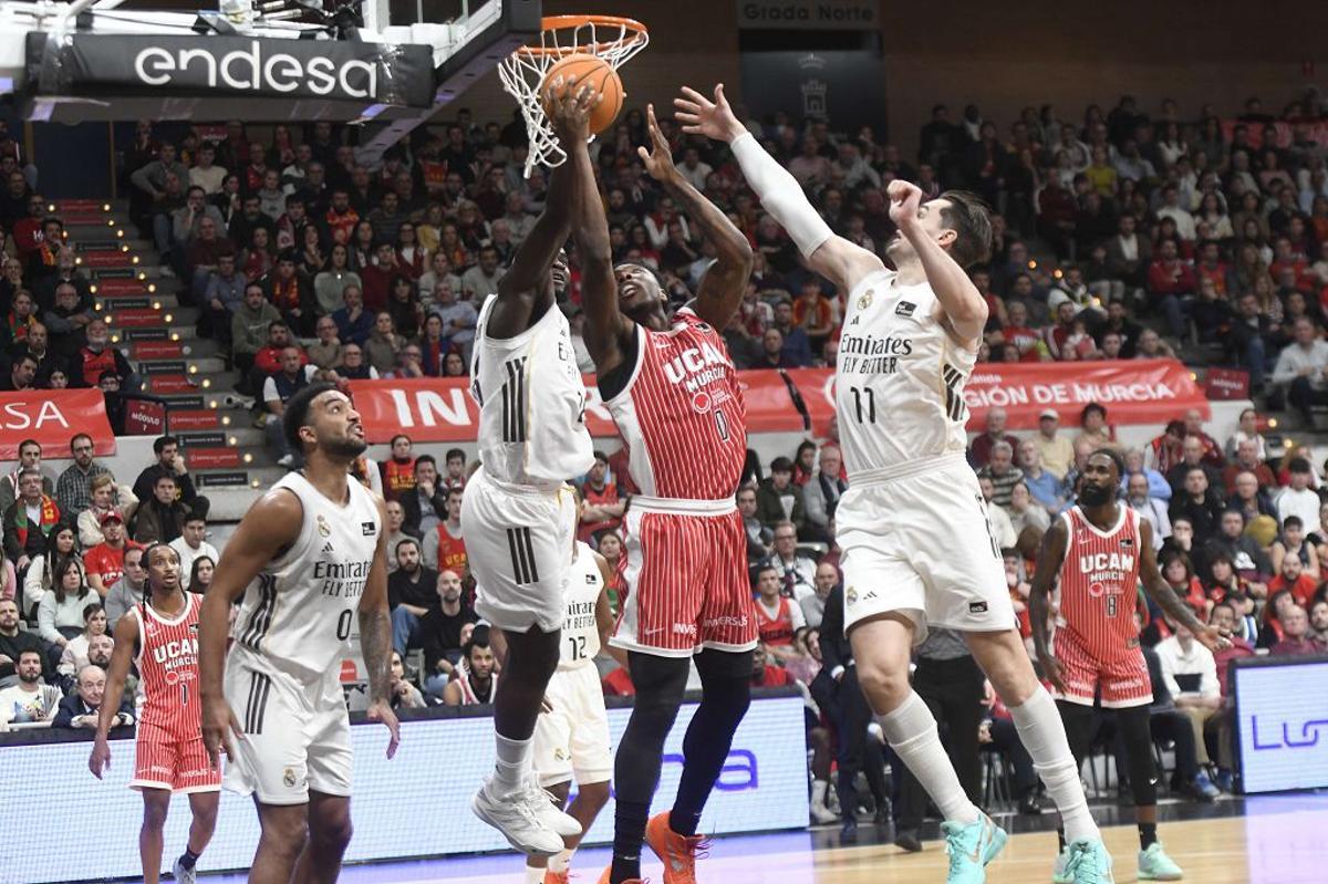 Las imágenes del UCAM Murcia - Real Madrid