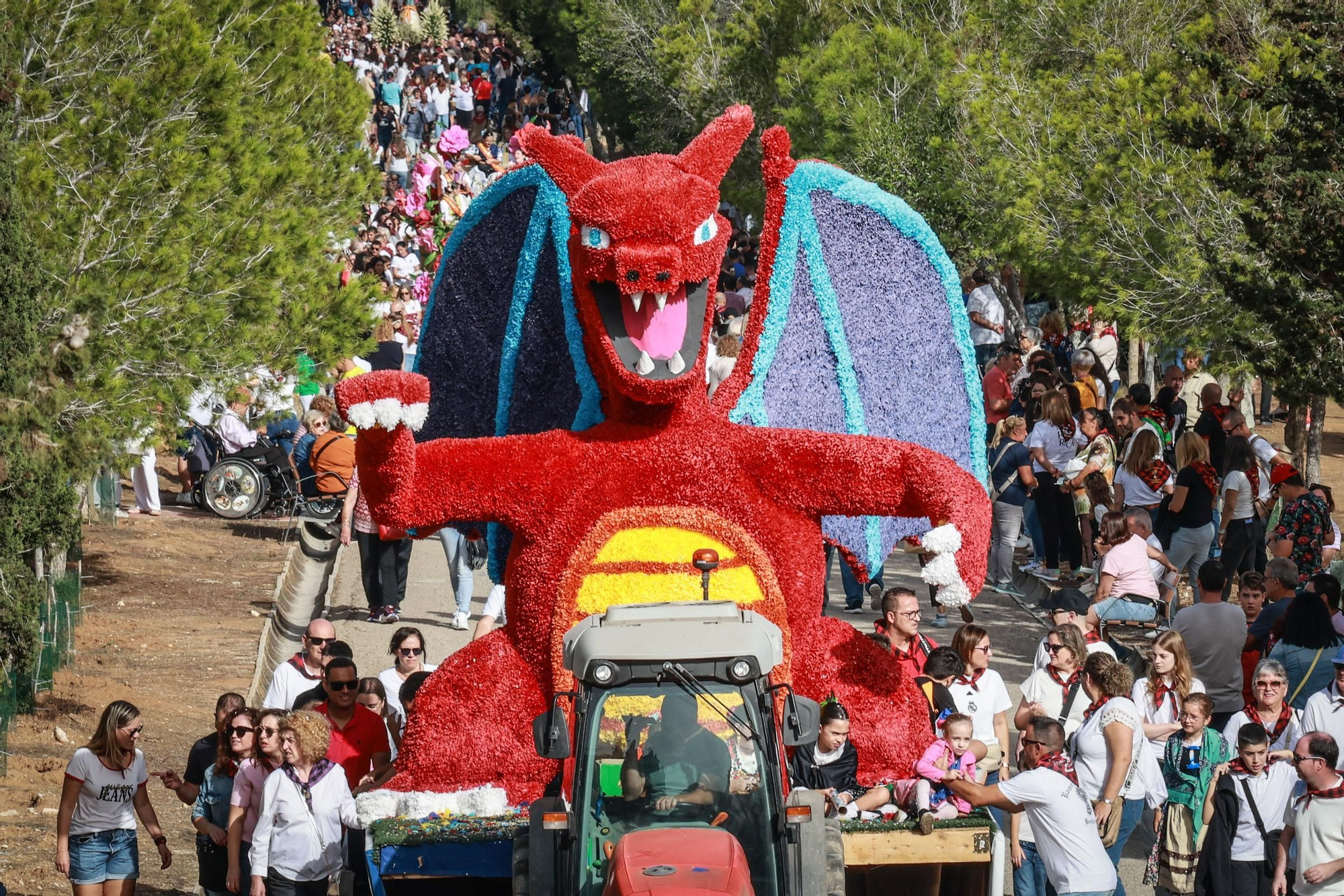 Así ha sido la romería en honor a la Virgen del Pilar en Benejúzar, en imágenes
