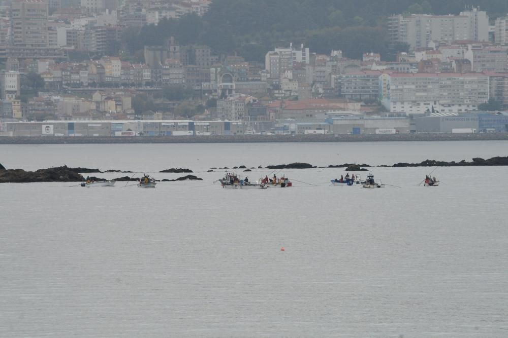 Mariscadores de Cangas y Moaña, en mar y en tierra