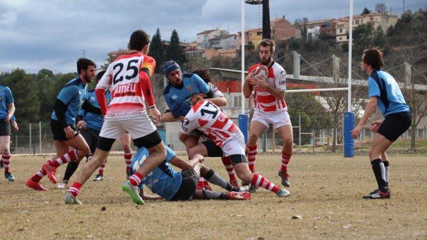 El Manresa RC manté la bona ratxa  i supera amb facilitat el CEU Rugby al Congost