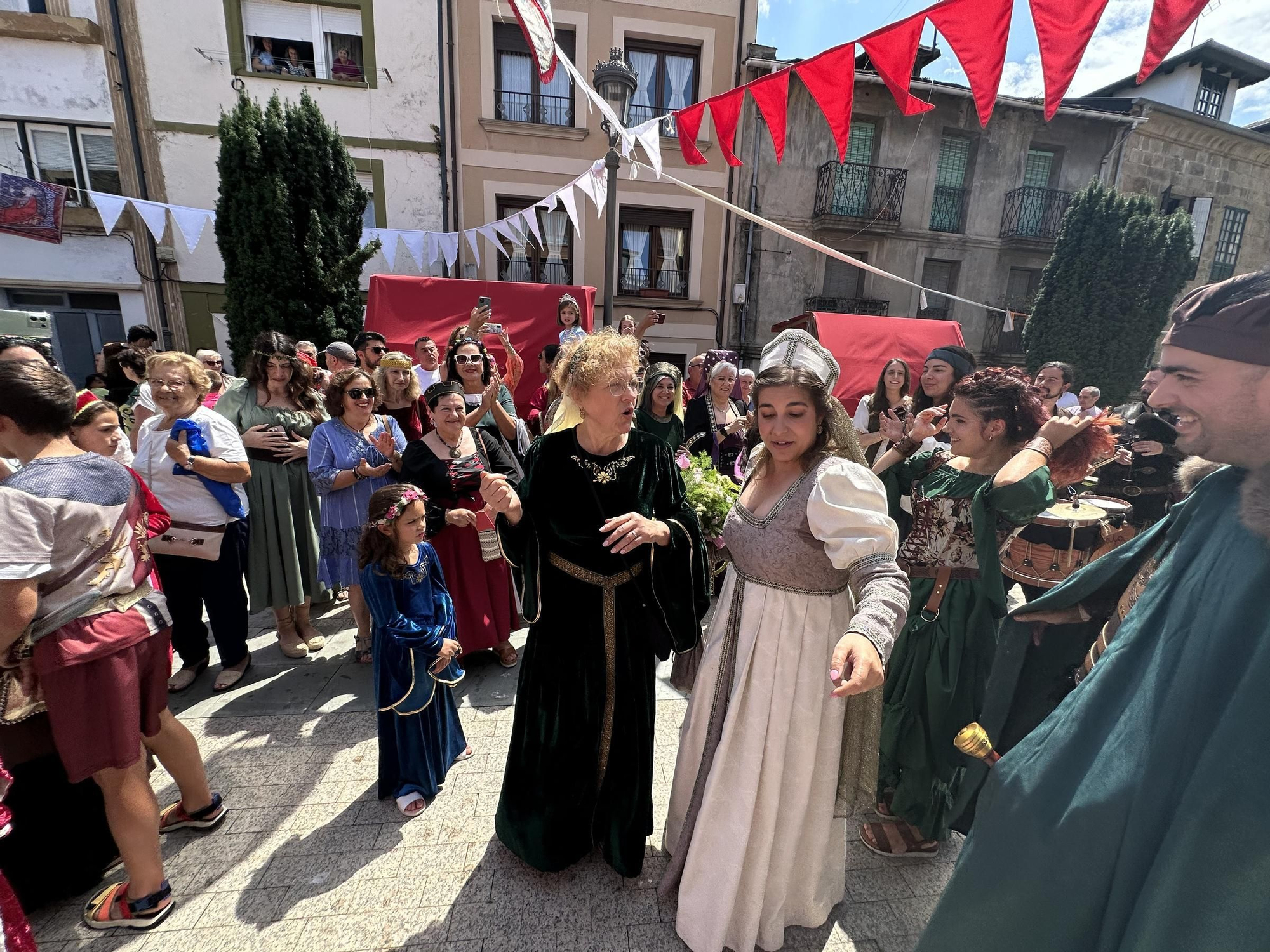 Boda "a lo Rodrigo Díaz de Vivar" en Navia