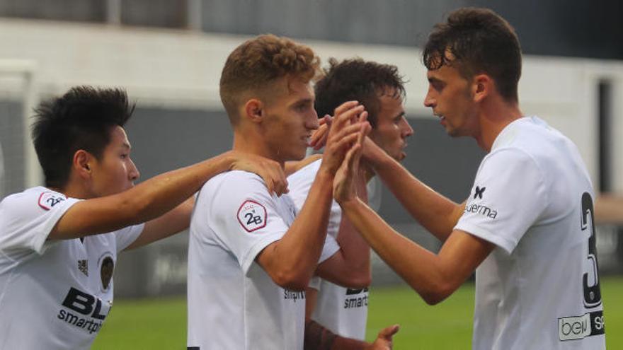 El VCF Mestalla tumba al Ebro