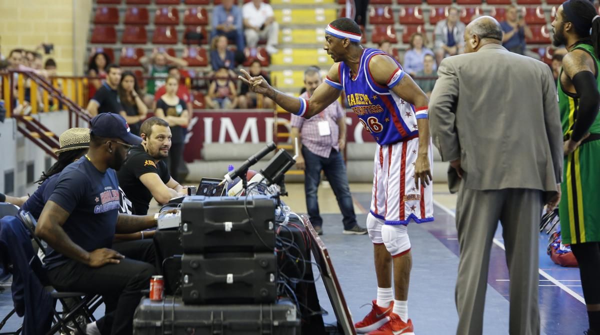 Los Globetrotters dan espectáculo en Vista Alegre