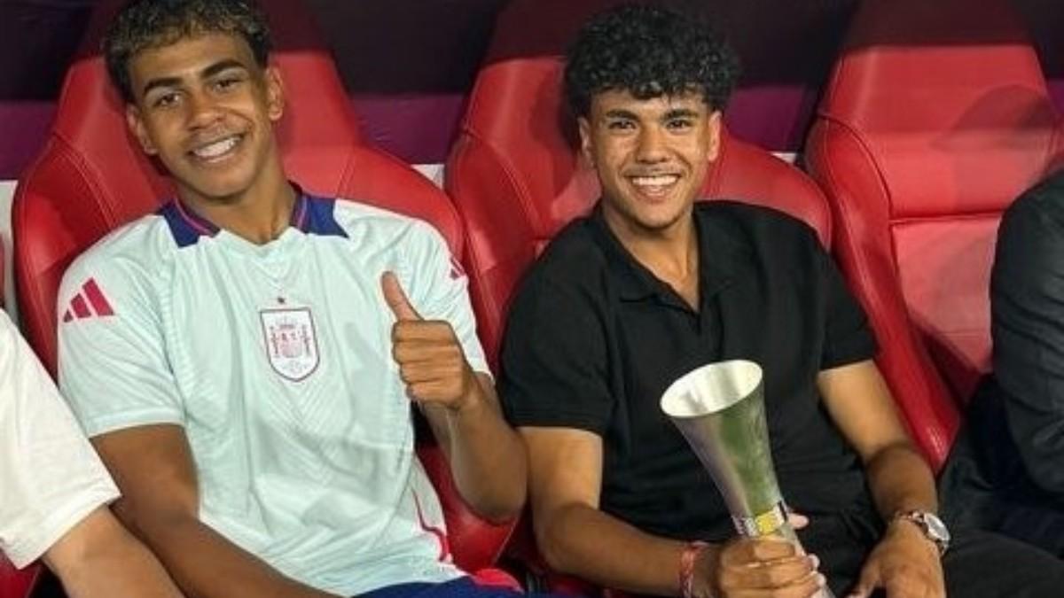 Adam Aznou y Lamine Yamal son buenos amigos