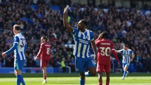 Welbeck aleja al Liverpool de la Champions