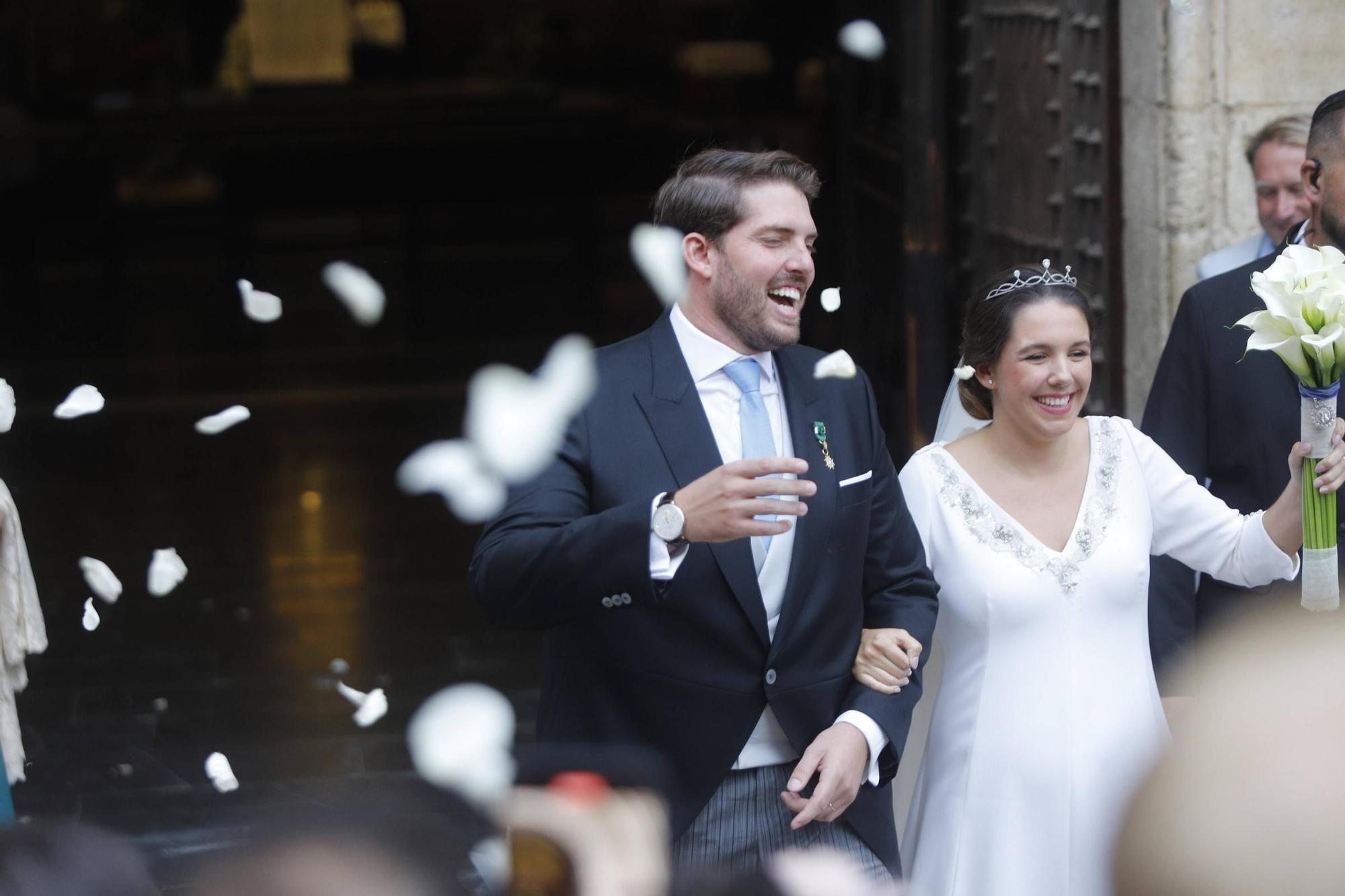 El príncipe Louis Nicolas Crépy de Orleans y Carolina Torio se casan en València