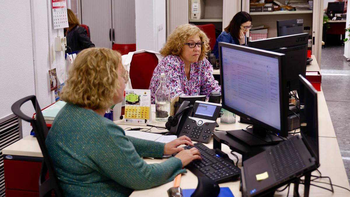 Córdoba vuelve a la normalidad despues del apagon electrico funcionarios en el ayuntamiento vuelven a la normalidad trabajadores ayuntamiento