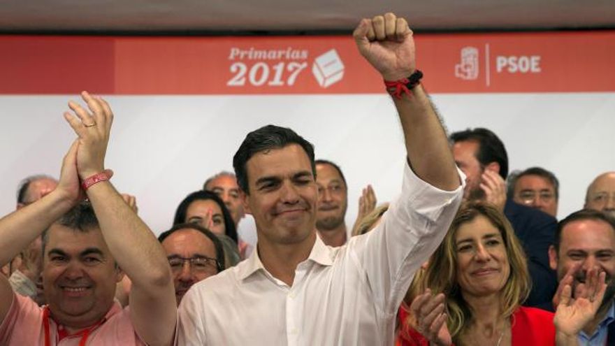 Sánchez recupera el liderazgo del &quot;nuevo PSOE&quot;