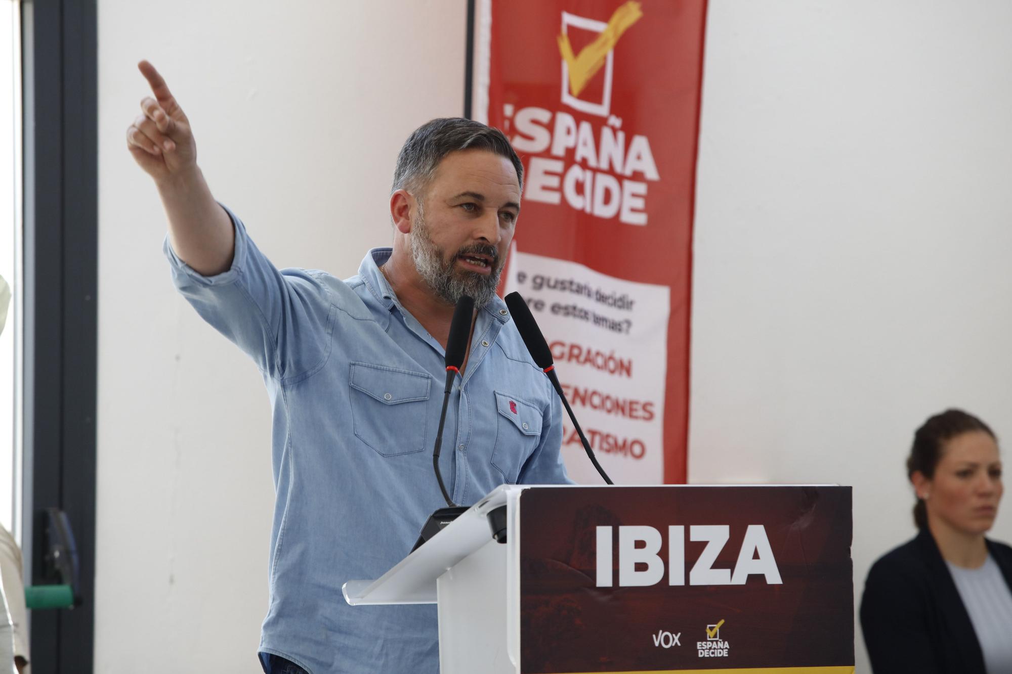 Mira aquí todas las fotos del mitin de Santiago Abascal en Ibiza