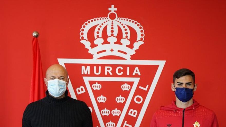 El Real Murcia ficha al defensa Javi Alonso para el Imperial