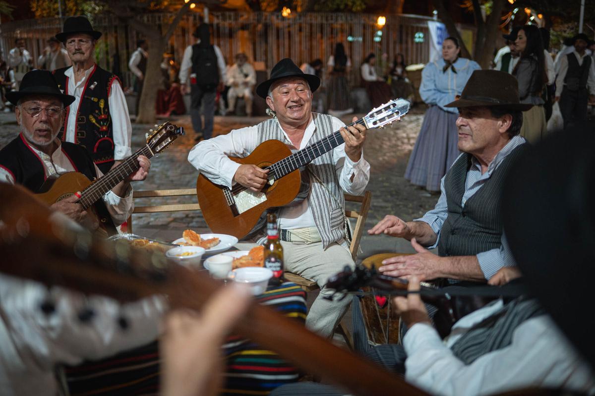El Baile de Magos de las Fiestas de Mayo 2026, en imágenes