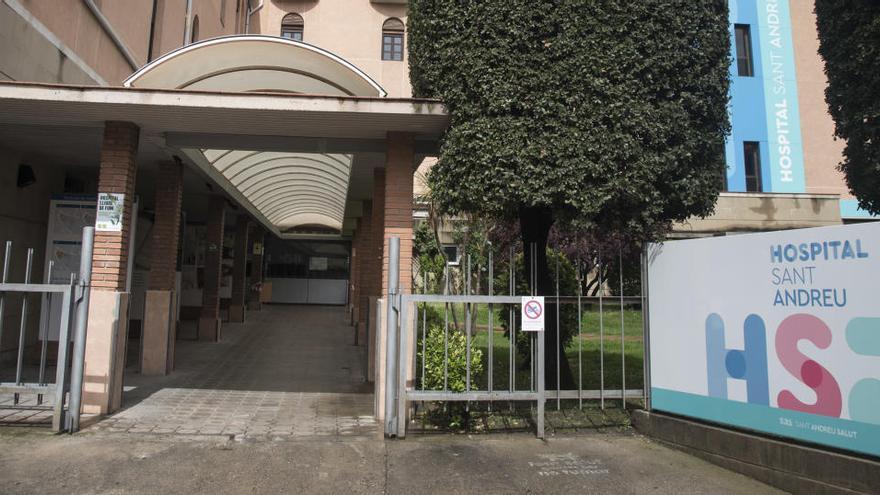 Entrada a l&#039;Hospital de Sant Andreu de Manresa