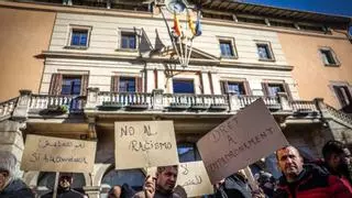 "Maricón", "puta", "subnormal": los concejales ultras de Ripoll revientan la convivencia política