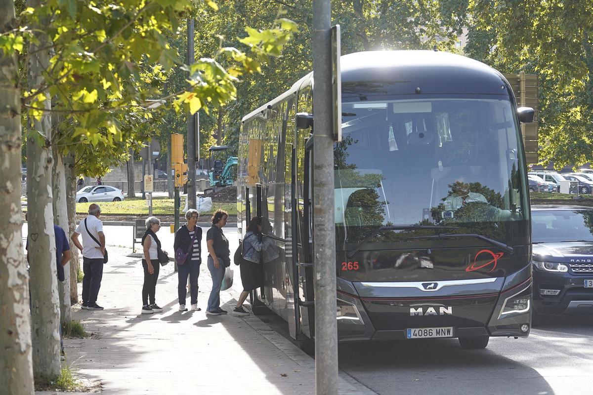 La parada ubicada al passeig de la Devesa.