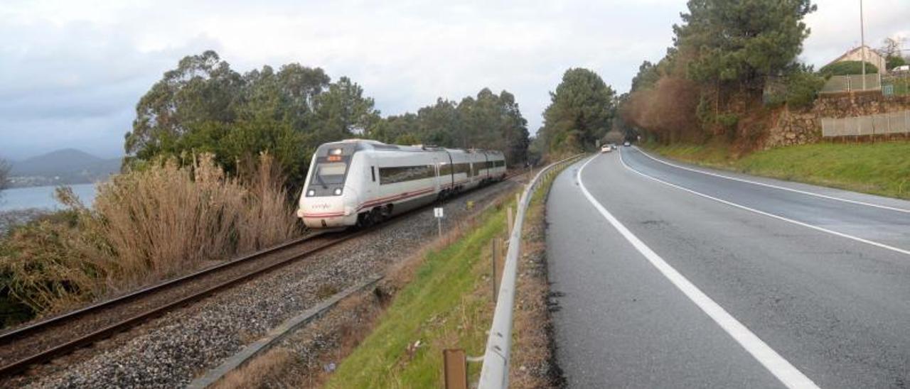 La carretera PO-548, que une Pontecesures con
 Vilagarcía, a su paso por Bamio.   | //  NOÉ PARGA