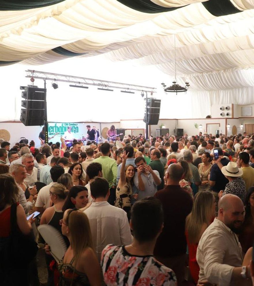 Del flamenco al reguetón, de Omar Montes a &#039;La Morocha&#039;: estas son las canciones que han triunfado en la Feria de Córdoba