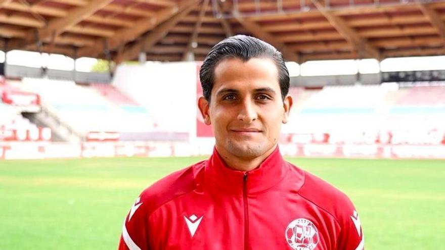 Javier Carbonell, jugador del Zamora CF: "Podemos hacer un año tan bueno como el anterior"