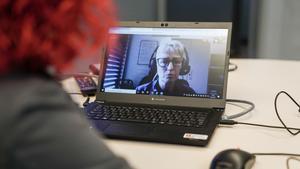 L’OAC de Barcelona comença a atendre a través de videotrucada