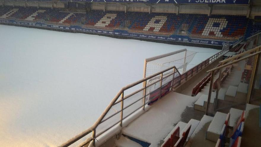 El vuelo del Villarreal se retrasa por la nevada