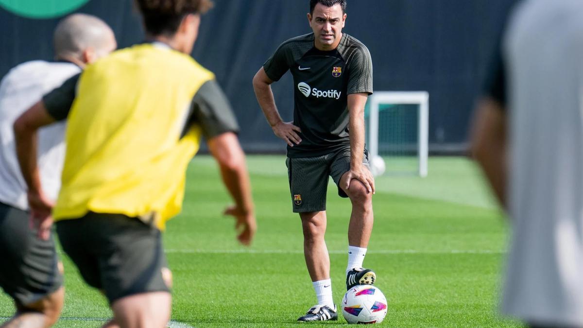 Xavi, en un entrenamiento del Barça en la ciudad deportiva de Sant Joan Despí previo al duelo con el Athletic.