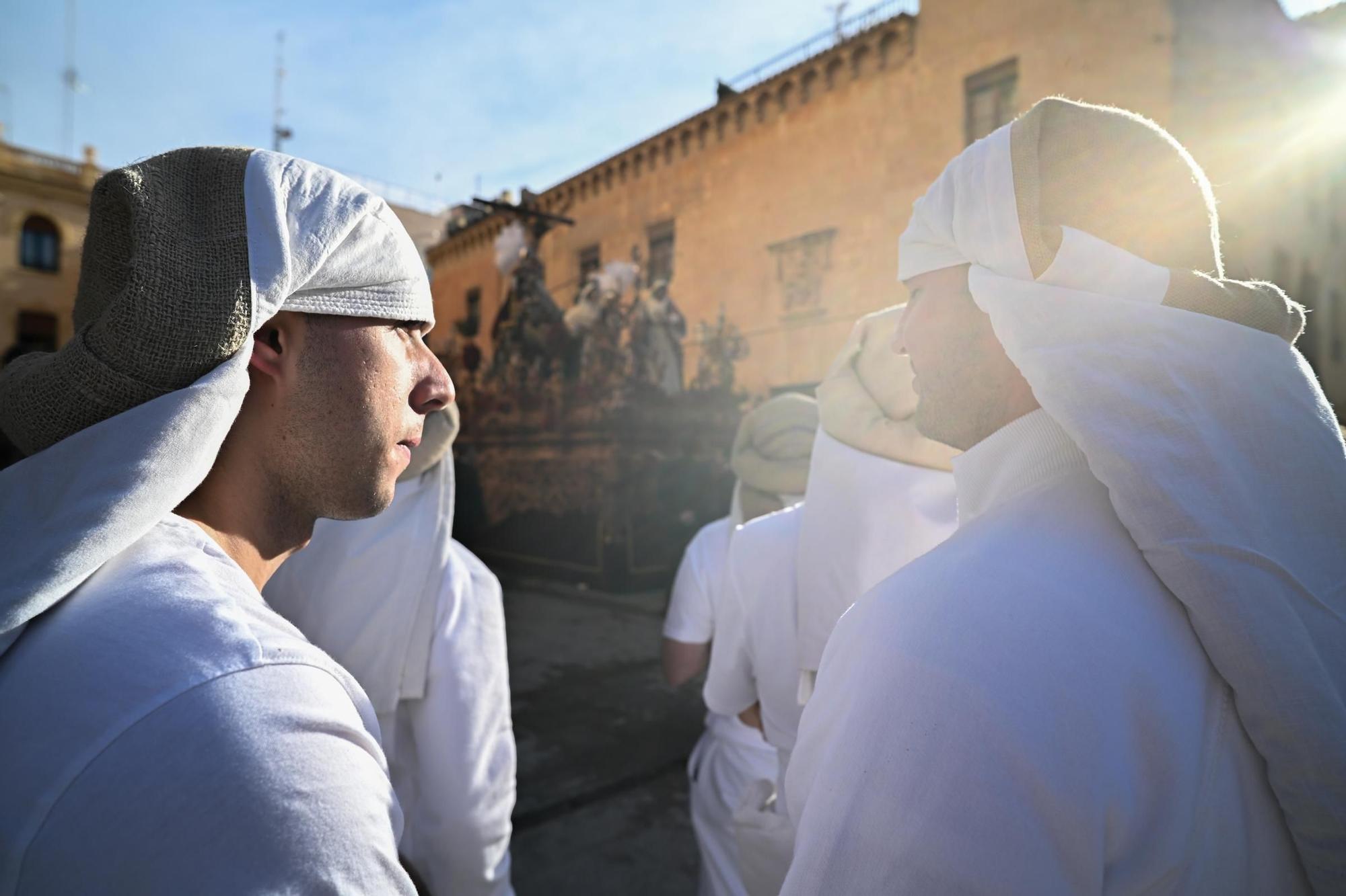 Las mejores imágenes del Martes Santo en Elche