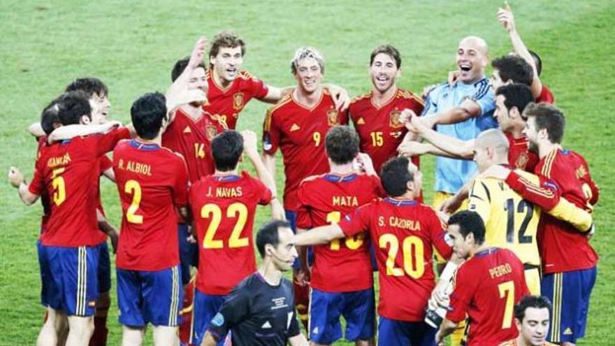 &#039;La Roja&#039; hace leyenda en el partido más visto de la historia