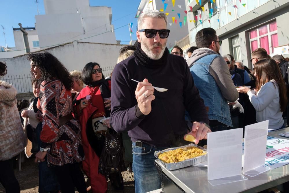 Los vecinos pudieron disfrutar de una tradicional y divertida jornada gastronómica