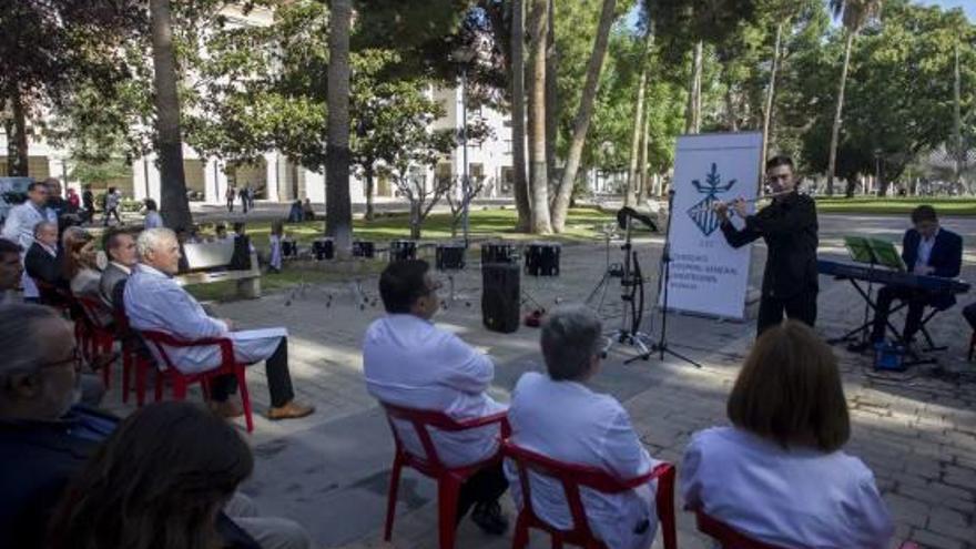 Músicos por la Salud empieza a sonar en el jardín del General