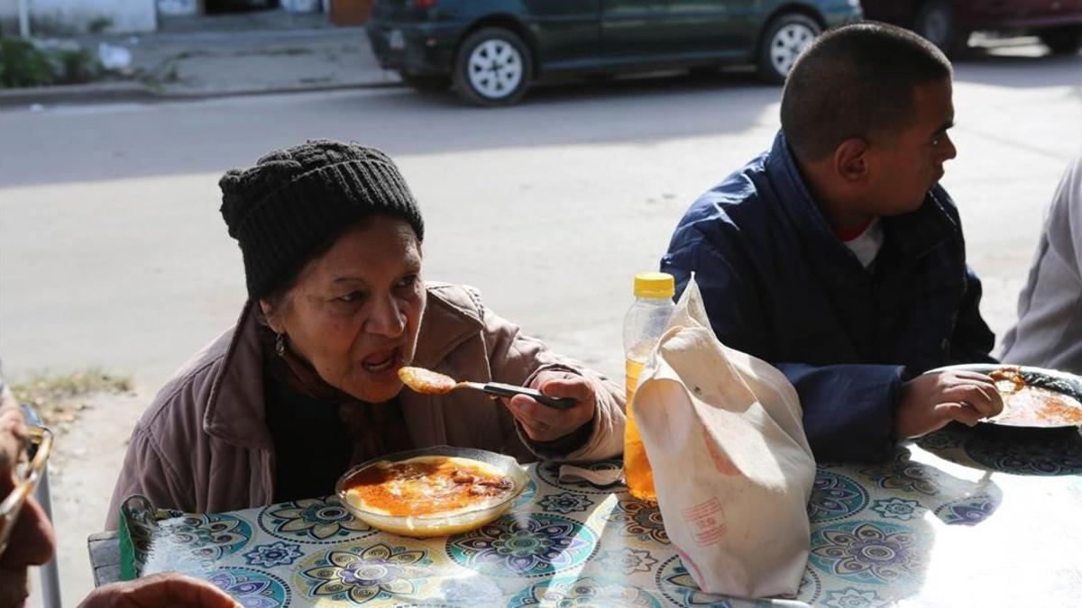 Comedores sociales en el país de la carne, el trigo y la soja