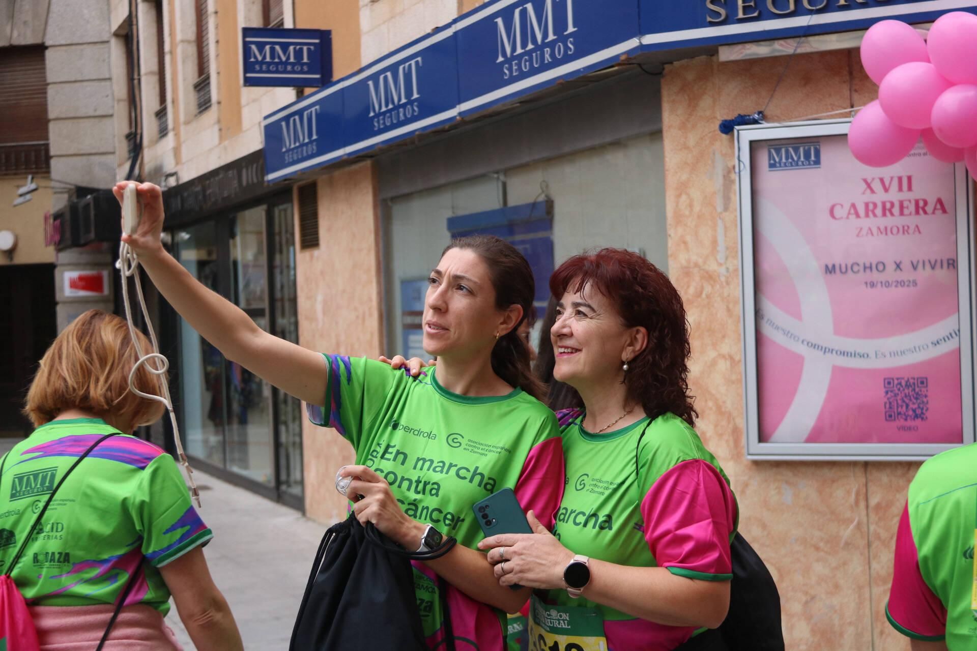 GALERÍA | Búscate en la carrera "Mucho x Vivir" contra el cáncer en Zamora