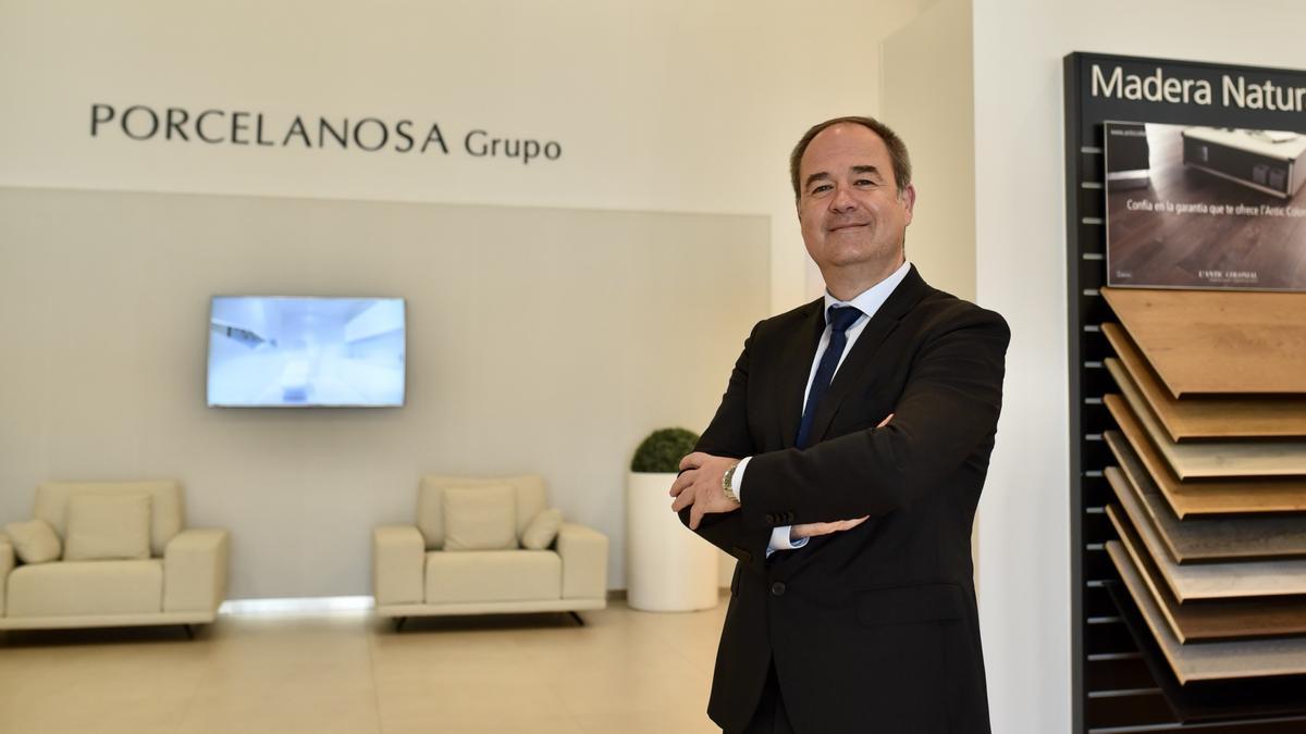 José Sáez, gerente de Porcelanosa en Córdoba