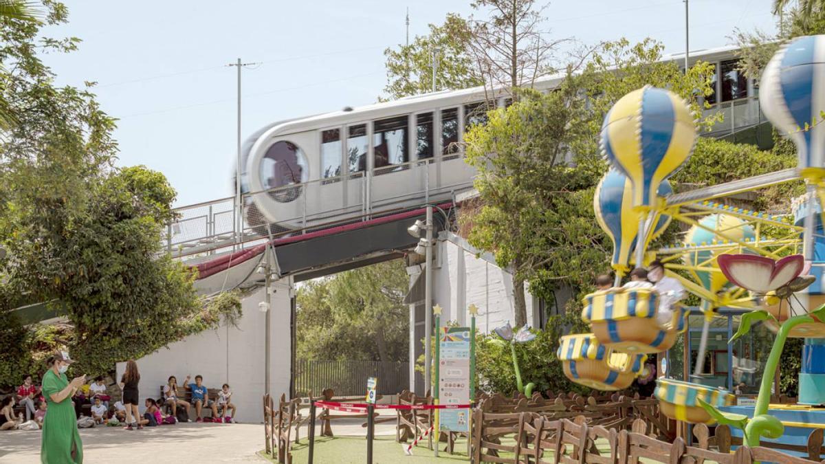 La Cuca de Llum del parc d'atraccions del Tibidabo.