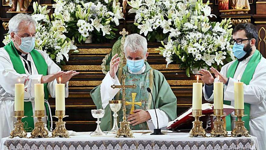 La Iglesia de San Xurxo se viste de centenario