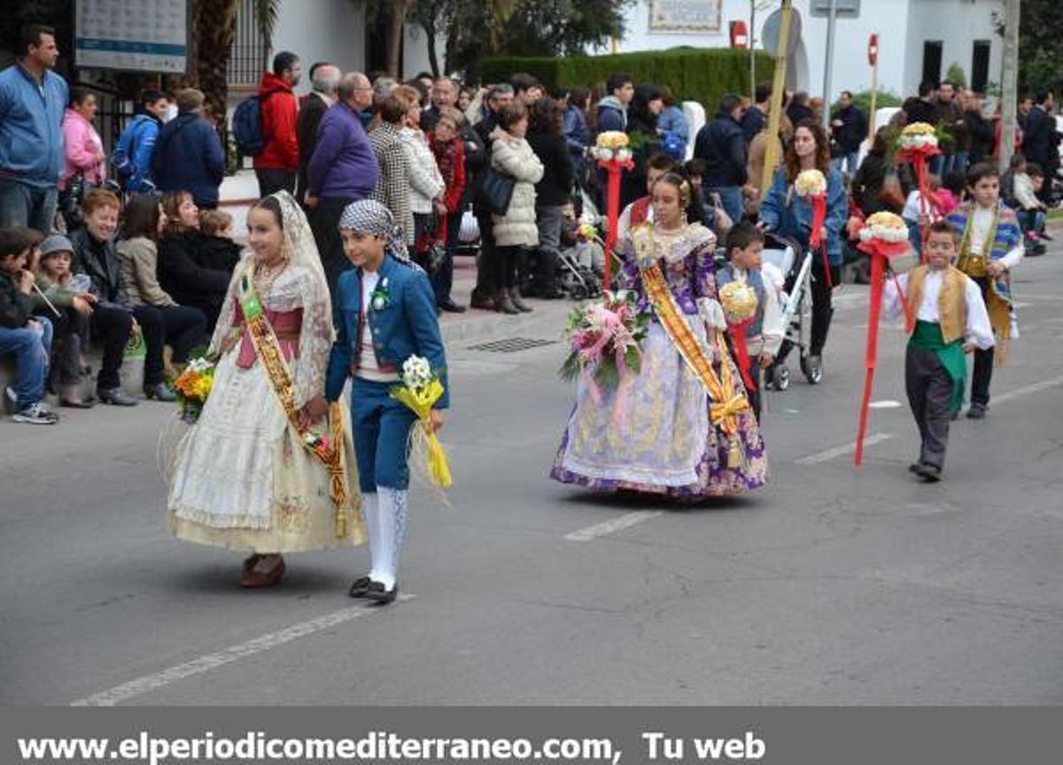 Galería de fotos: Ofrenda a la Virgen de los Desamparados en la Vall d’Uixó