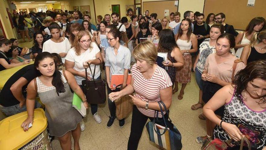 ¿Te presentas a las pruebas de certificación de la EOI en Castellón? Conoce la fecha y la hora de cada examen