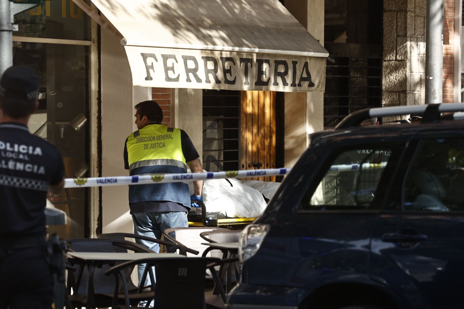 Un hombre asesina a su tío a cuchilladas en València