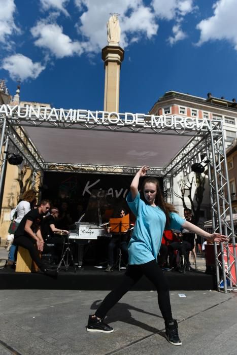 'Pianos en la calle' en la Plaza de las Flores