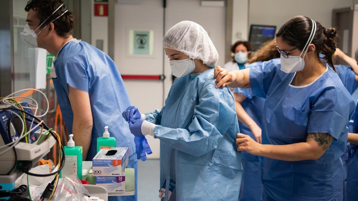 Sanitarios de un hospital  durante lo más crudo de la pandemia.